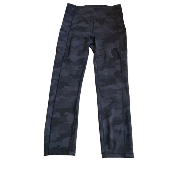 Lululemon Women’s Size 6 High Rise Invigorate Leggings Deep Coal Camouflage‎ - Picture 2 of 12